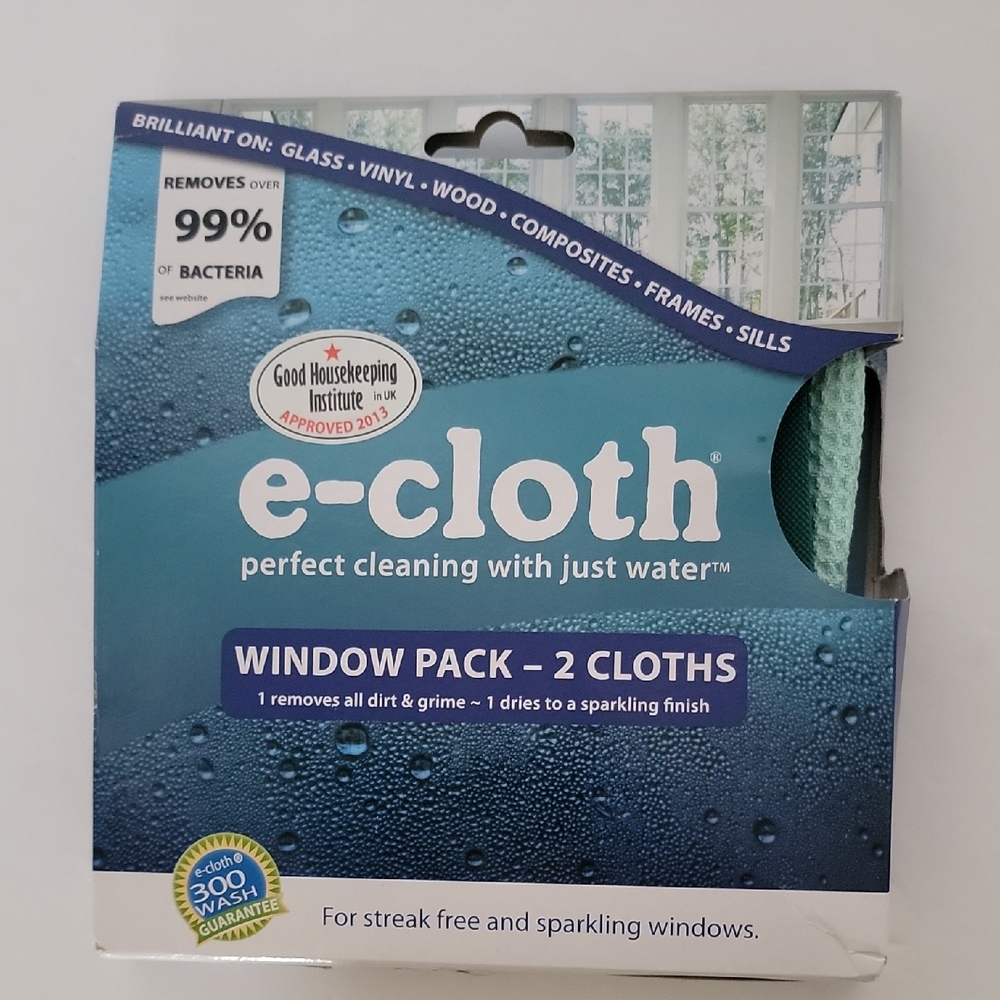 E-Cloth Window Pack containing two microfiber cleaning cloths